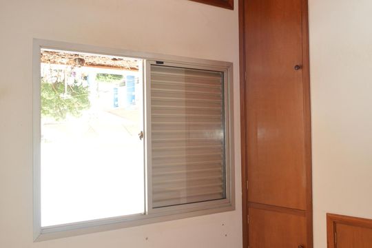 Quarto de apartamento para alugar com 3 quartos, 160m² em Centro, Ribeirão Preto