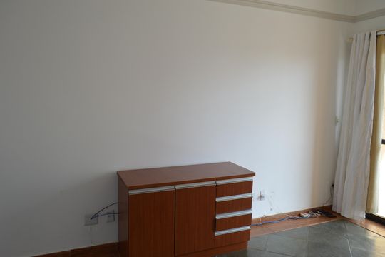 Sala de apartamento para alugar com 1 quarto, 48m² em Centro, Ribeirão Preto