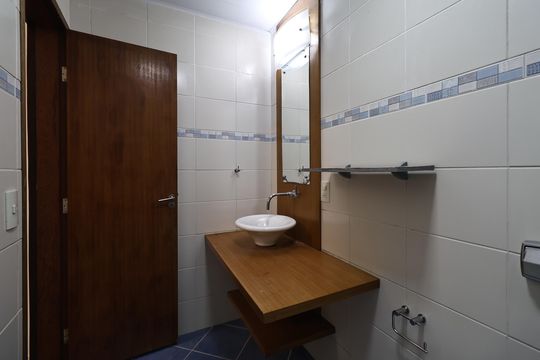 Banheiro de apartamento para alugar com 2 quartos, 75m² em Jardim Bela Vista, Santo André