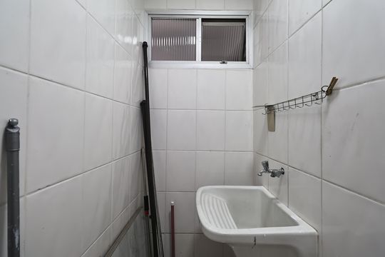 Lavanderia de apartamento para alugar com 2 quartos, 75m² em Jardim Bela Vista, Santo André