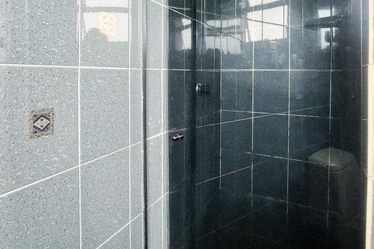 Banheiro Social de apartamento à venda com 2 quartos, 56m² em Santa Terezinha, São Bernardo do Campo