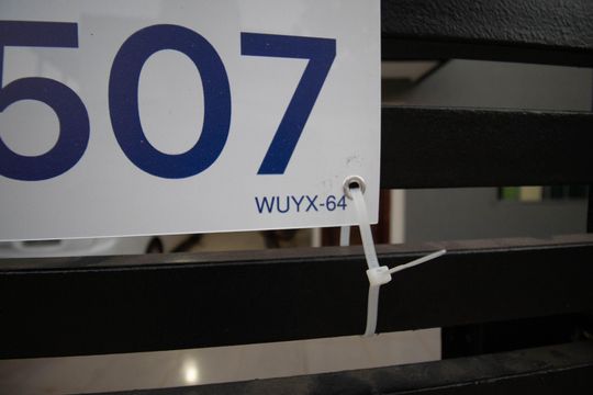 Placa de apartamento para alugar com 2 quartos, 50m² em Colônia Agrícola Samambaia, Brasília