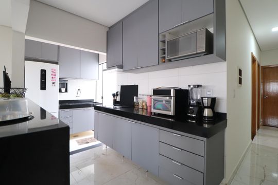 Sala de casa para alugar com 2 quartos, 150m² em Shopping Park, Uberlândia