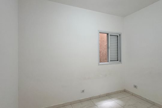 Quarto de apartamento para alugar com 1 quarto, 50m² em Jardim Mangalot, São Paulo