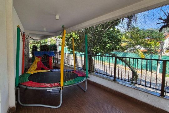 Apartamento à venda com 2 quartos, 60m² em Maceio, Niterói