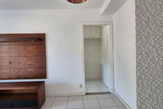 Apartamento à venda com 2 quartos, 60m² em Maceio, Niterói