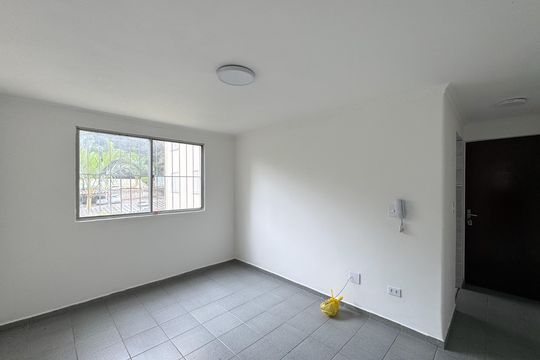 Apartamento para alugar com 2 quartos, 52m² em Santa Terezinha, São Bernardo do Campo