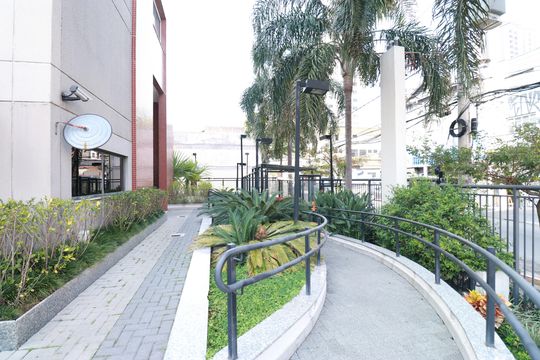 Entrada  de apartamento para alugar com 1 quarto, 38m² em Barra Funda, São Paulo