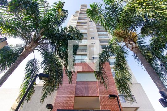 Fachada  de apartamento para alugar com 1 quarto, 38m² em Barra Funda, São Paulo