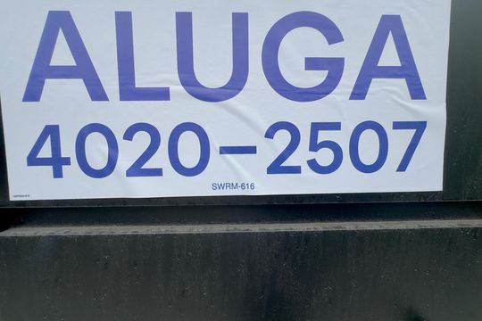 Código da placa SWRM-616 de apartamento para alugar com 2 quartos, 64m² em Jardim Barbosa, Guarulhos