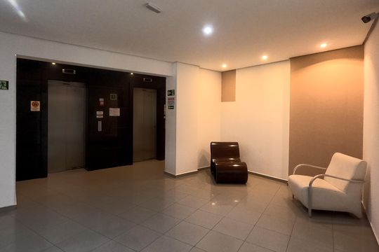 Área Comum - Hall de entrada de apartamento para alugar com 1 quarto, 54m² em Aparecida, Santos