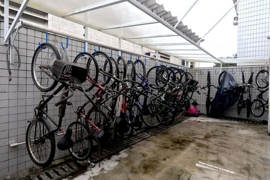 Área Comum - Bicicletário de apartamento para alugar com 1 quarto, 54m² em Aparecida, Santos