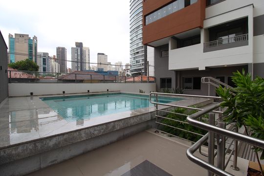 Área Comum - Piscina de apartamento para alugar com 1 quarto, 25m² em Vila Nova Conceição, São Paulo