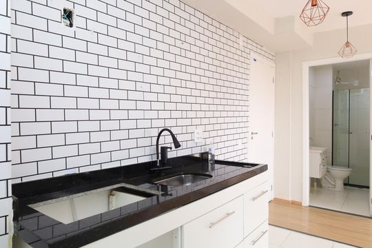 Cozinha de apartamento para alugar com 2 quartos, 35m² em Conjunto Habitacional Santa Etelvina Iii, São Paulo