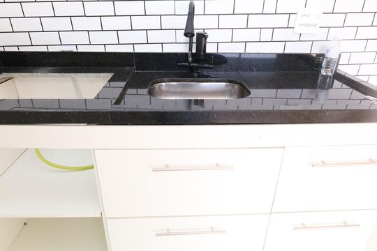 Cozinha de apartamento para alugar com 2 quartos, 35m² em Conjunto Habitacional Santa Etelvina Iii, São Paulo