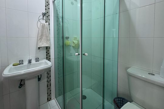 Banheiro - Suíte 2 de apartamento para alugar com 3 quartos, 139m² em Centro, São Bernardo do Campo