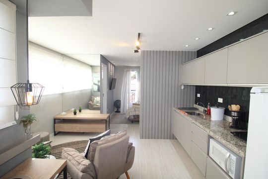 Sala / Cozinha de kitnet/studio para alugar com 1 quarto, 30m² em Vila Dom Pedro Ii, São Paulo