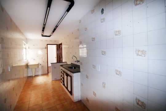Cozinha de apartamento à venda com 3 quartos, 90m² em Irajá, Rio de Janeiro