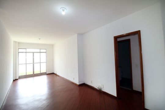 Apartamento à venda com 3 quartos, 90m² em Irajá, Rio de Janeiro
