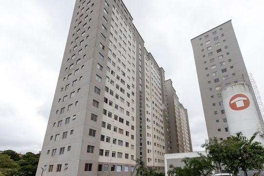 Fachada de apartamento para alugar com 2 quartos, 42m² em Vila Remo, São Paulo