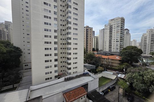 Vista de apartamento à venda com 3 quartos, 107m² em Paraíso, São Paulo