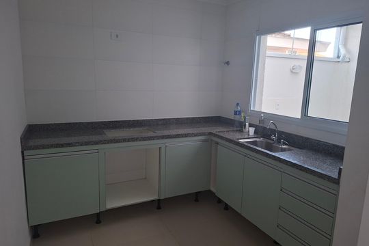 Cozinha de apartamento para alugar com 2 quartos, 40m² em Jardim Bela Vista, Santo André