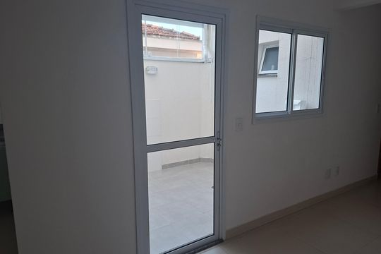 Área de serviço de apartamento para alugar com 2 quartos, 40m² em Jardim Bela Vista, Santo André
