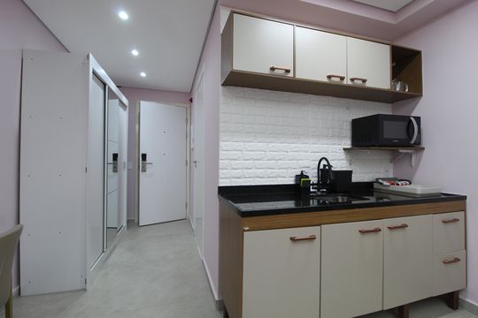 Cozinha de kitnet/studio à venda com 1 quarto, 26m² em Vila Olímpia, São Paulo