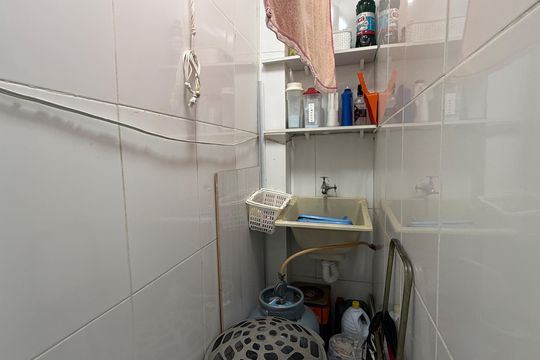Cozinha e Área de Serviço de apartamento para alugar com 2 quartos, 62m² em Embaré, Santos