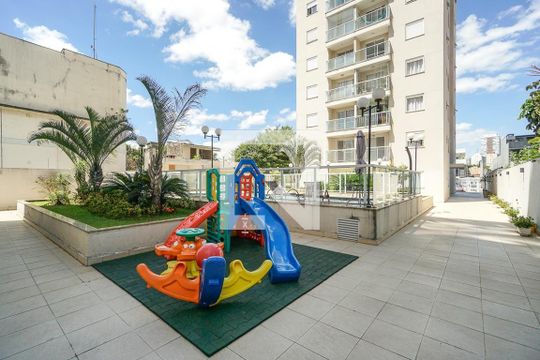 Condomínio  de apartamento para alugar com 2 quartos, 50m² em Vila Moreira, São Paulo