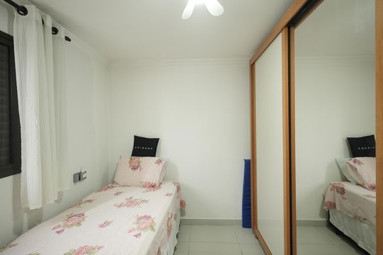 Quarto 1 de apartamento à venda com 2 quartos, 48m² em Vila Aquilino, Santo André