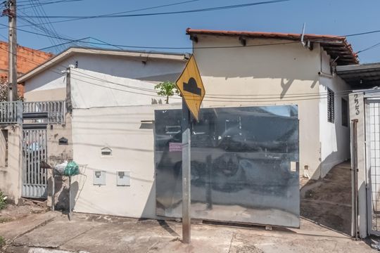 Fachada de casa para alugar com 2 quartos, 50m² em Jardim Santa Olivia (nova Veneza), Sumaré