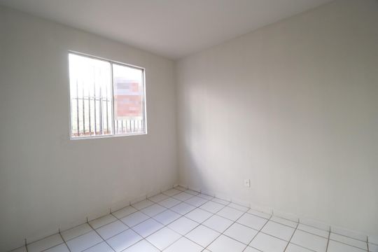 Quarto 2 de apartamento para alugar com 2 quartos, 44m² em Mansour, Uberlândia