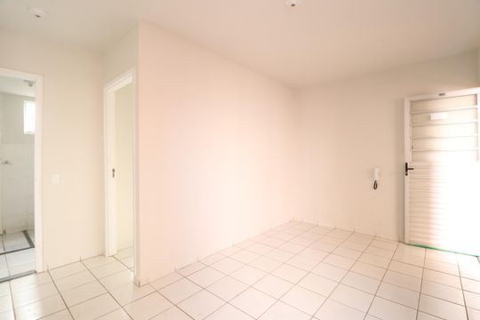 Sala de apartamento para alugar com 2 quartos, 44m² em Mansour, Uberlândia