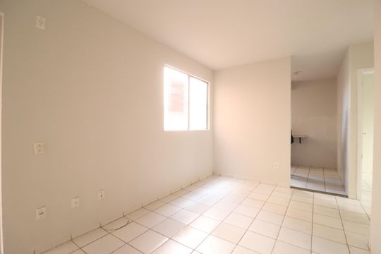 Sala de apartamento para alugar com 2 quartos, 44m² em Mansour, Uberlândia
