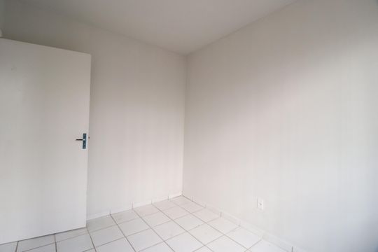 Quarto 1 de apartamento para alugar com 2 quartos, 44m² em Mansour, Uberlândia