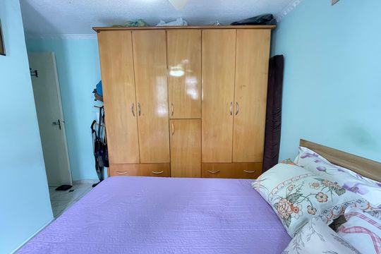 Quarto 1 de apartamento à venda com 2 quartos, 47m² em Conjunto Promorar Raposo Tavares, São Paulo