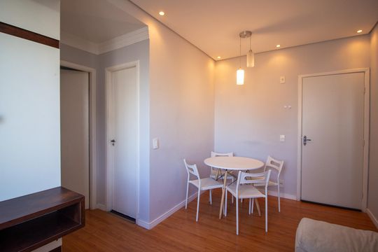 Sala de apartamento para alugar com 2 quartos, 48m² em Parque Campolim, Sorocaba