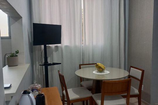 Sala de apartamento à venda com 2 quartos, 52m² em Vila Campos Sales, Jundiaí