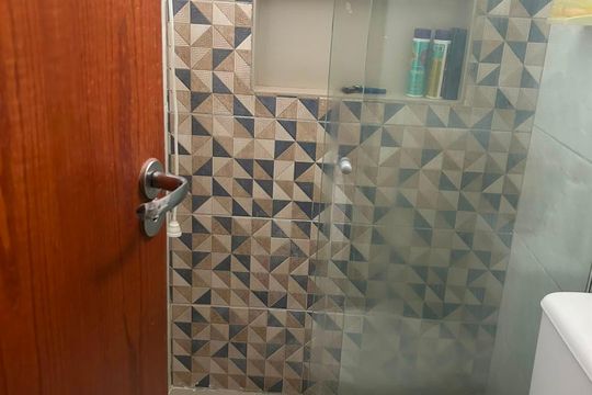 Banheiro de casa à venda com 4 quartos, 150m² em Riacho Fundo II - 1A Etapa, Brasília