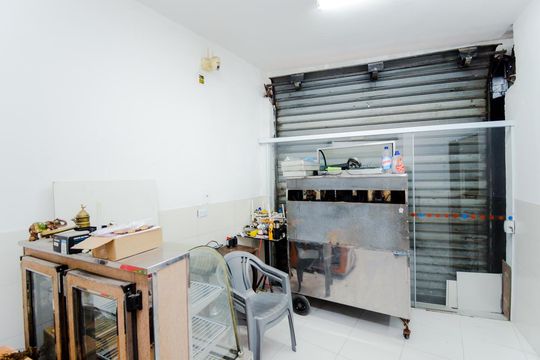 Garagem de casa para alugar com 3 quartos, 129m² em Jardim Guimaraes, Guarulhos