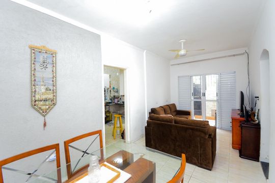 Casa para alugar com 3 quartos, 129m² em Jardim Guimaraes, Guarulhos