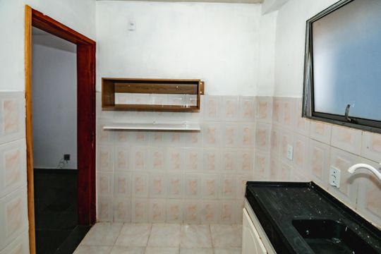 Cozinha de apartamento para alugar com 2 quartos, 55m² em Vila Jardim Leblon, Belo Horizonte