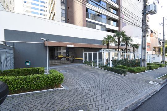 Fachada de kitnet/studio para alugar com 1 quarto, 33m² em Campina do Siqueira, Curitiba