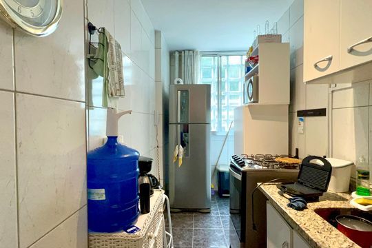 Cozinha de apartamento à venda com 2 quartos, 75m² em Jardim Paulista, São Paulo