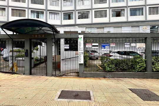 Fachada MMGQ-771 de apartamento à venda com 2 quartos, 75m² em Jardim Paulista, São Paulo