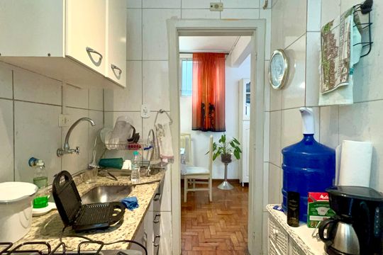 Cozinha de apartamento à venda com 2 quartos, 75m² em Jardim Paulista, São Paulo