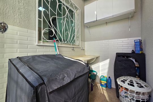Área de serviço de casa à venda com 2 quartos, 114m² em Jardim Atlântico, Belo Horizonte