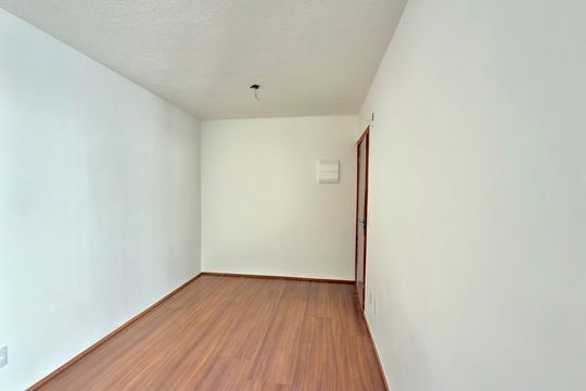 Sala de apartamento para alugar com 2 quartos, 50m² em Tres Barras, Contagem