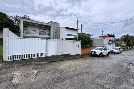 Fachada de casa de condomínio à venda com 4 quartos, 180m² em Guaratiba, Rio de Janeiro